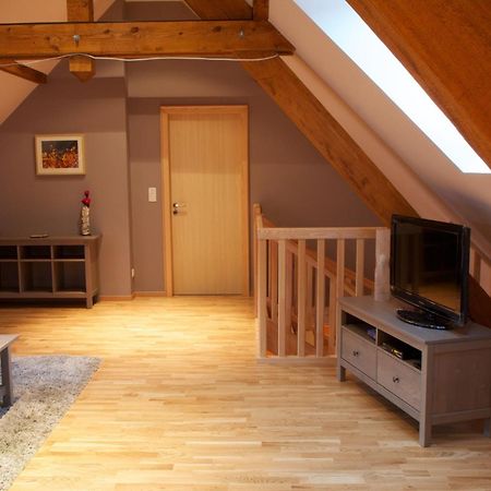 Bed and Breakfast Le Grenier Des Aromes Au Domaine Wittmann Міттельбергайм Екстер'єр фото
